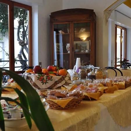 Hotel Donato