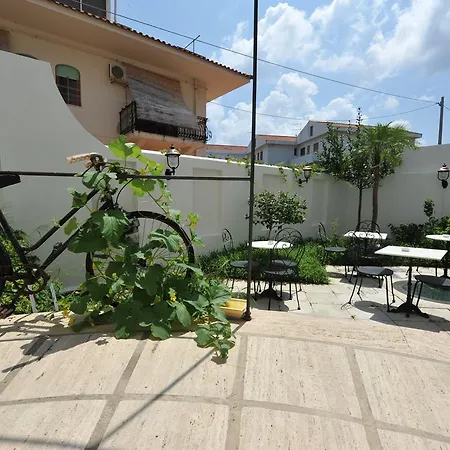 Hotel Donato 3*