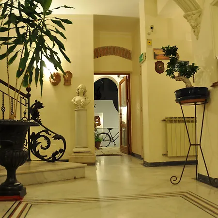 Otel Donato 3*