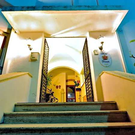 Otel Donato 3*