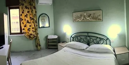 Donato Hotel 3*