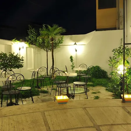 Hotel Donato 3*